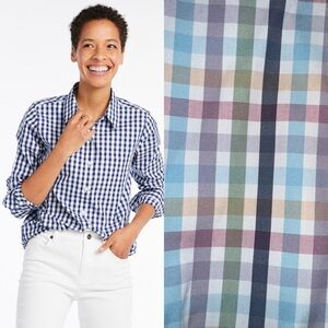 EUC No Iron! LL bean Cotton Poplin Shirt, navy and pastel plaid